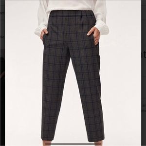 Aritzia Wilfred Darontal Pants In Grey Plaid Size 4